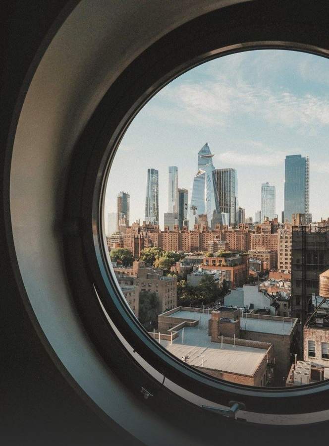 Manhattan, New York — photo by Marina Ponomaryova