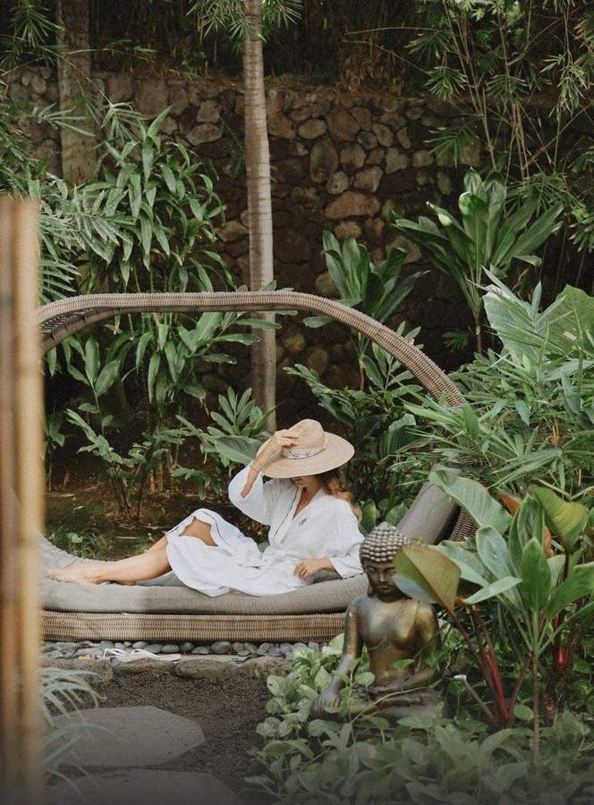 Garden Hideaway — photo by Marina Ponomaryova